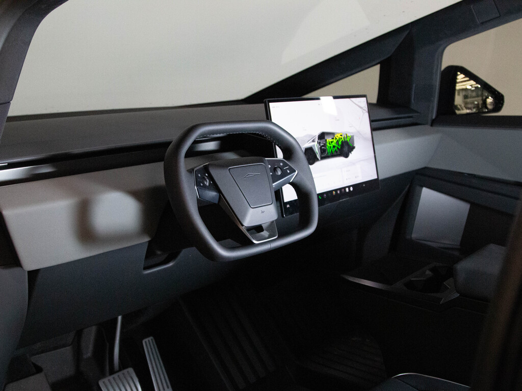 2024 Tesla Cybertruck AWD, Toronto, Cash