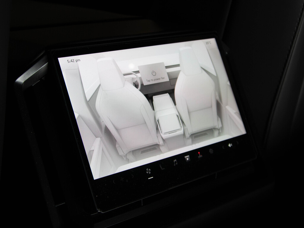 2024 Tesla Cybertruck AWD, Toronto, Cash