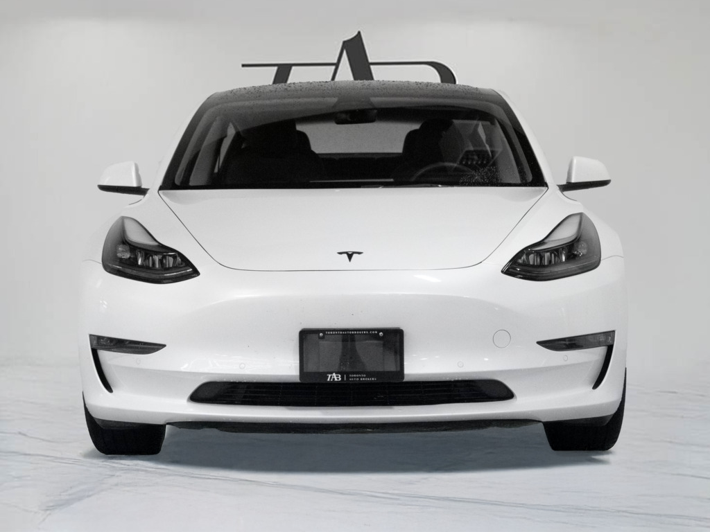 2022 Tesla Model 3 Long Range, Toronto, Cash