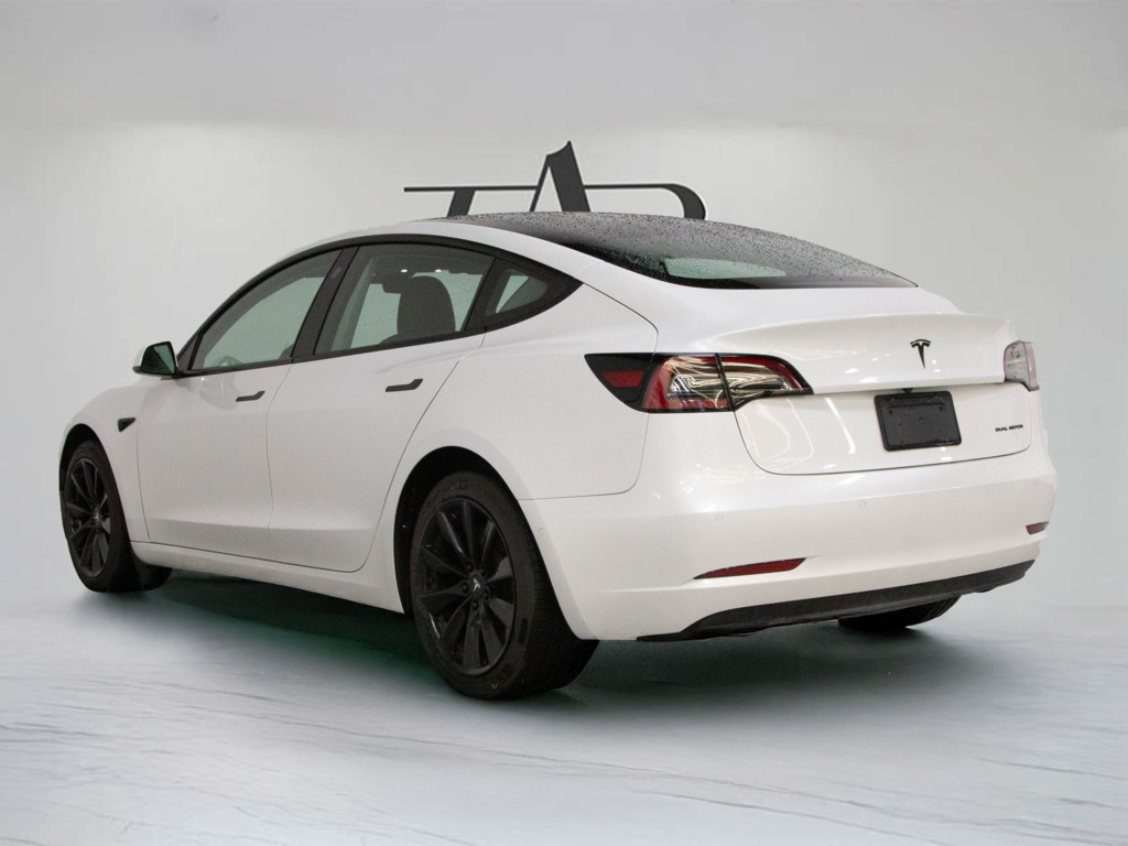 2022 Tesla Model 3 Long Range, Toronto, Cash