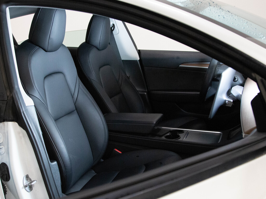 2022 Tesla Model 3 Long Range, Toronto, Cash