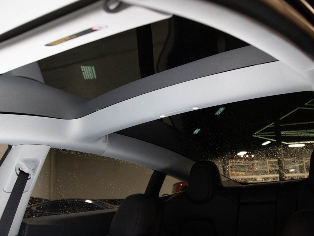 2022 Tesla Model 3 Long Range, Toronto, Cash