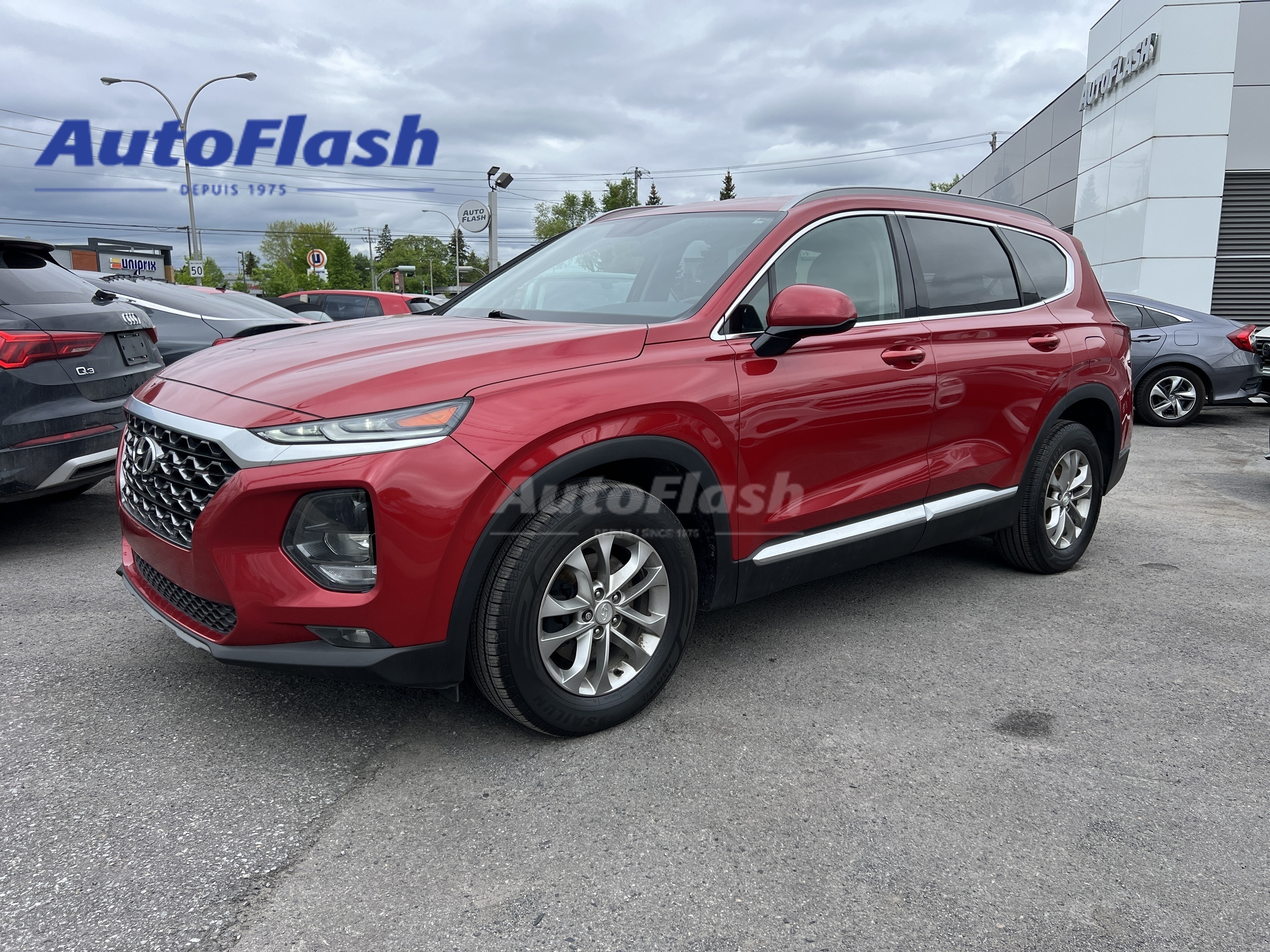 2019 Hyundai Santa Fe ESSENTIAL 2.4L, CARPLAY, SIEGES + VOLANT CHAUFFANT