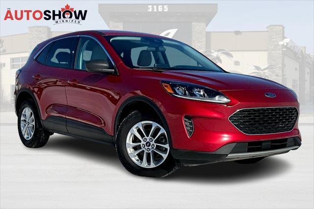 2022 Ford Escape SE Hybrid | Apple CarPlay | Heated Seats