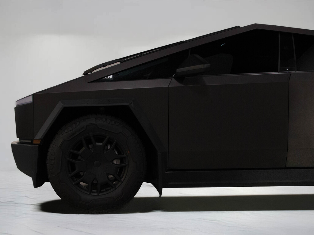 2024 Tesla Cybertruck AWD, Toronto, Cash