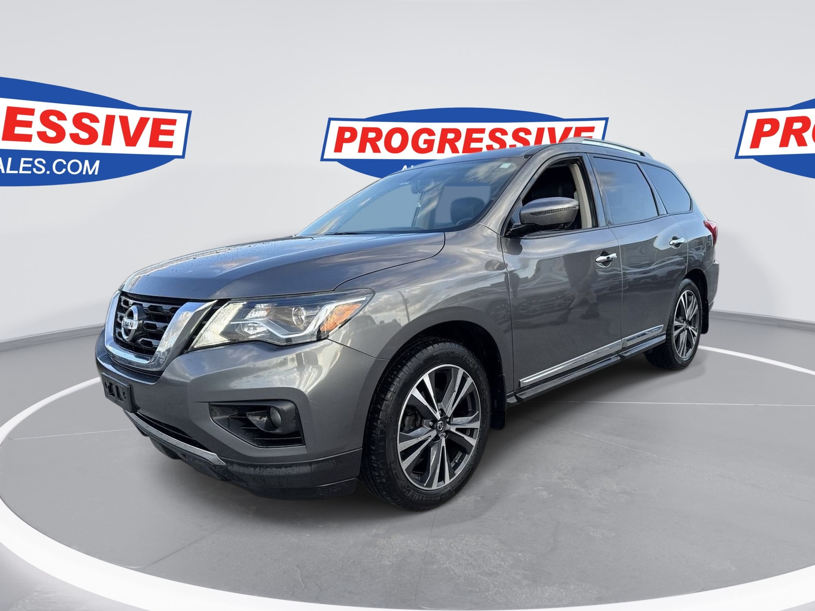 2017 Nissan Pathfinder Platinum