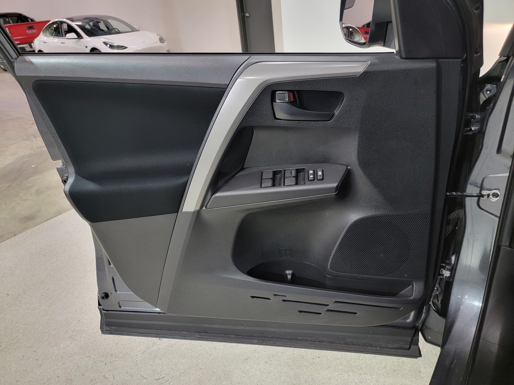 Toyota RAV4 2018