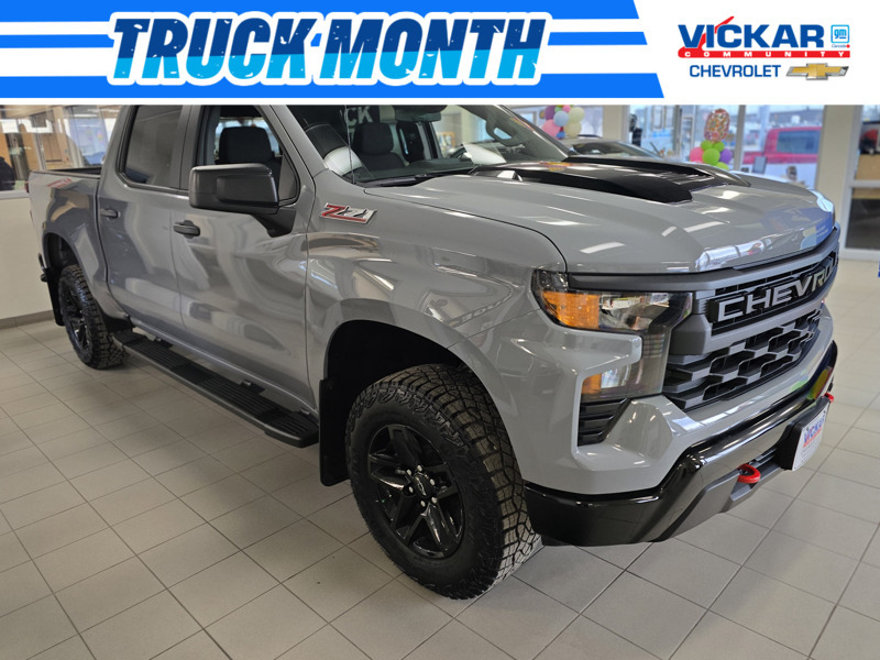 2025 Chevrolet Silverado 1500 4WD Crew Cab 147  Custom Trail Boss