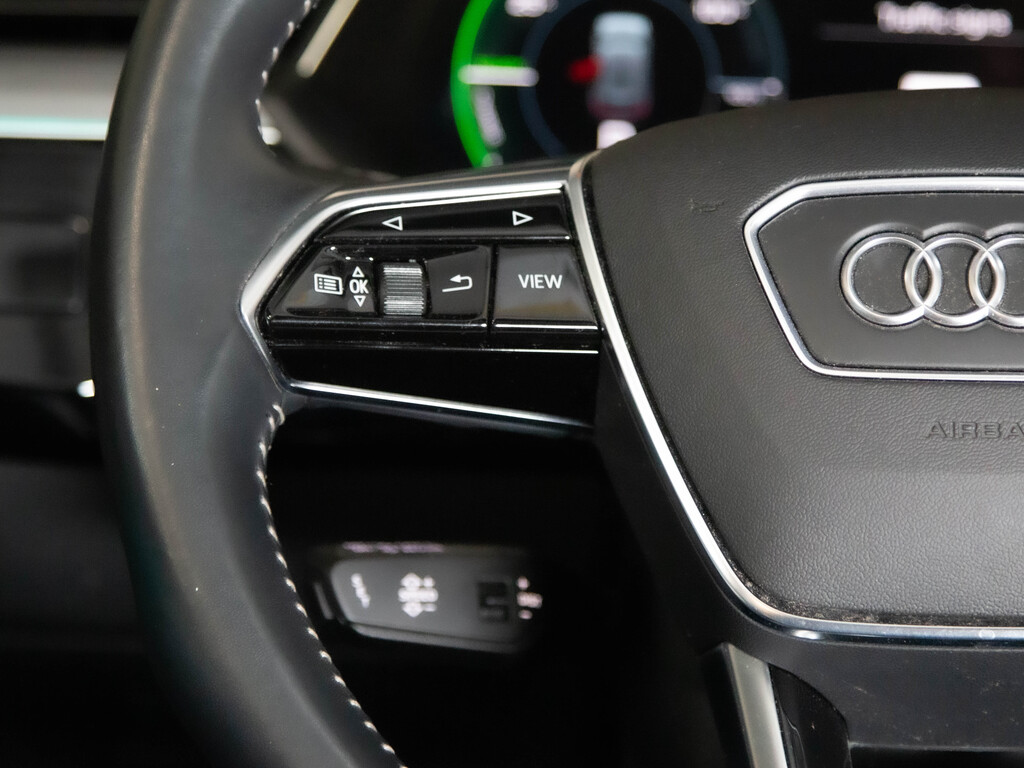 2019 Audi e-tron 55 Technik, Toronto, Cash