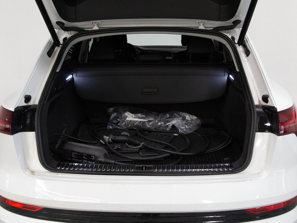 2019 Audi e-tron 55 Technik, Toronto, Cash
