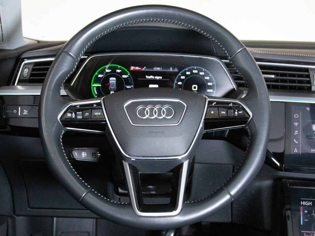 2019 Audi e-tron 55 Technik, Toronto, Cash