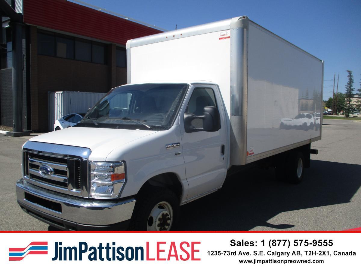2022 Ford E-450 E-450 DRW 158 WB