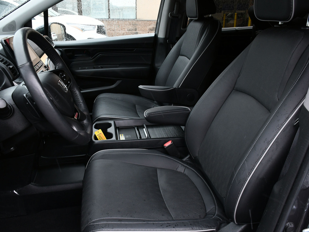 2023 Honda Odyssey Touring, Toronto, Cash