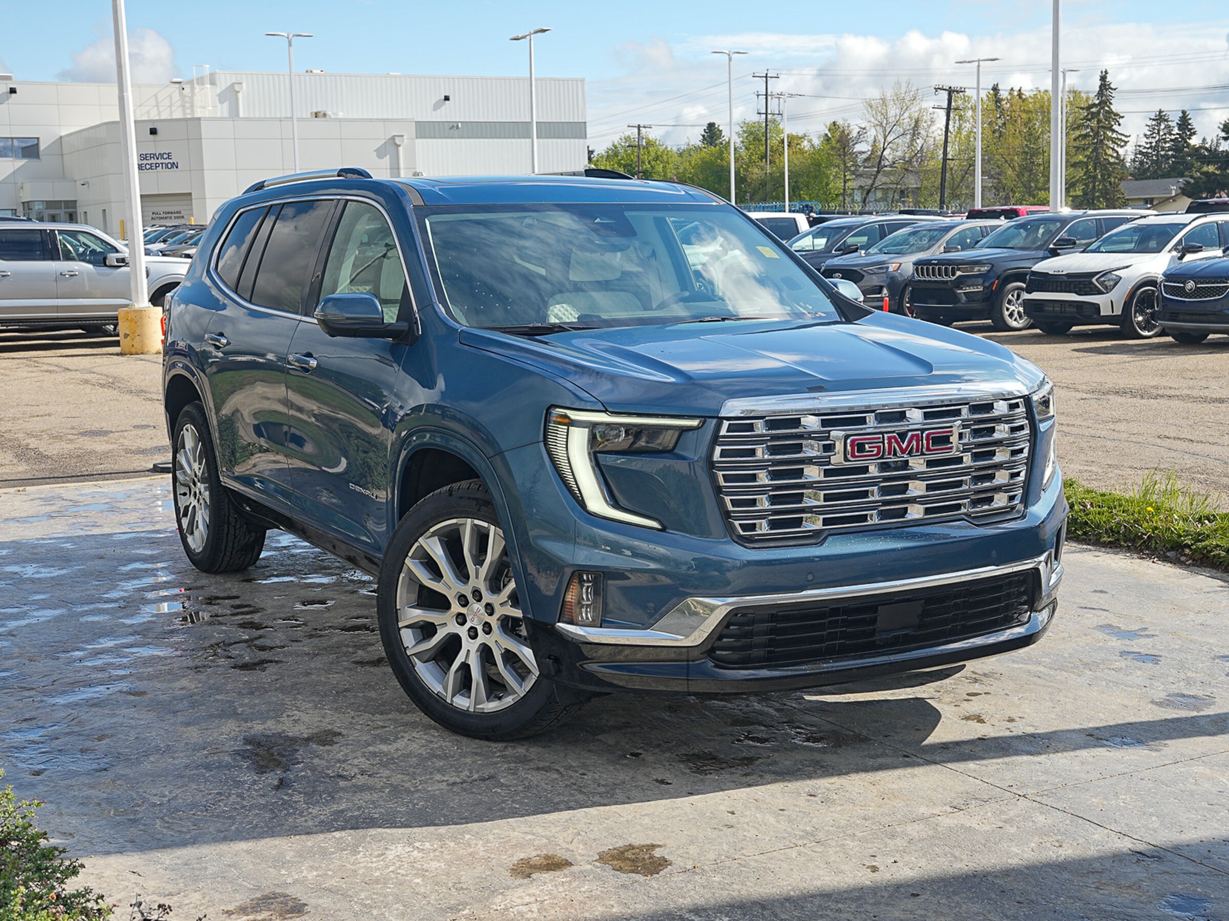 2025 GMC Acadia Denali Reserve Package w/Super Cruise