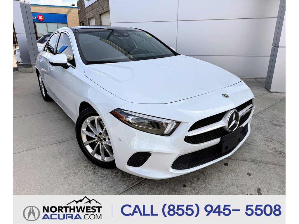 2020 Mercedes-Benz A-Class A 220 4Matic | Well Serviced! Clean Carfax! Very L