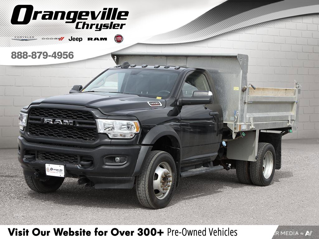 2019 Ram Ram 5500 Cab-Chassis TradesmanTRADESMAN, DUMP BOX, 4X4, CUMMINS, GOOD K