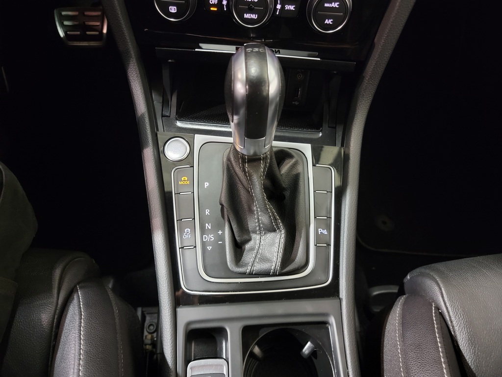 Volkswagen Golf R 2016