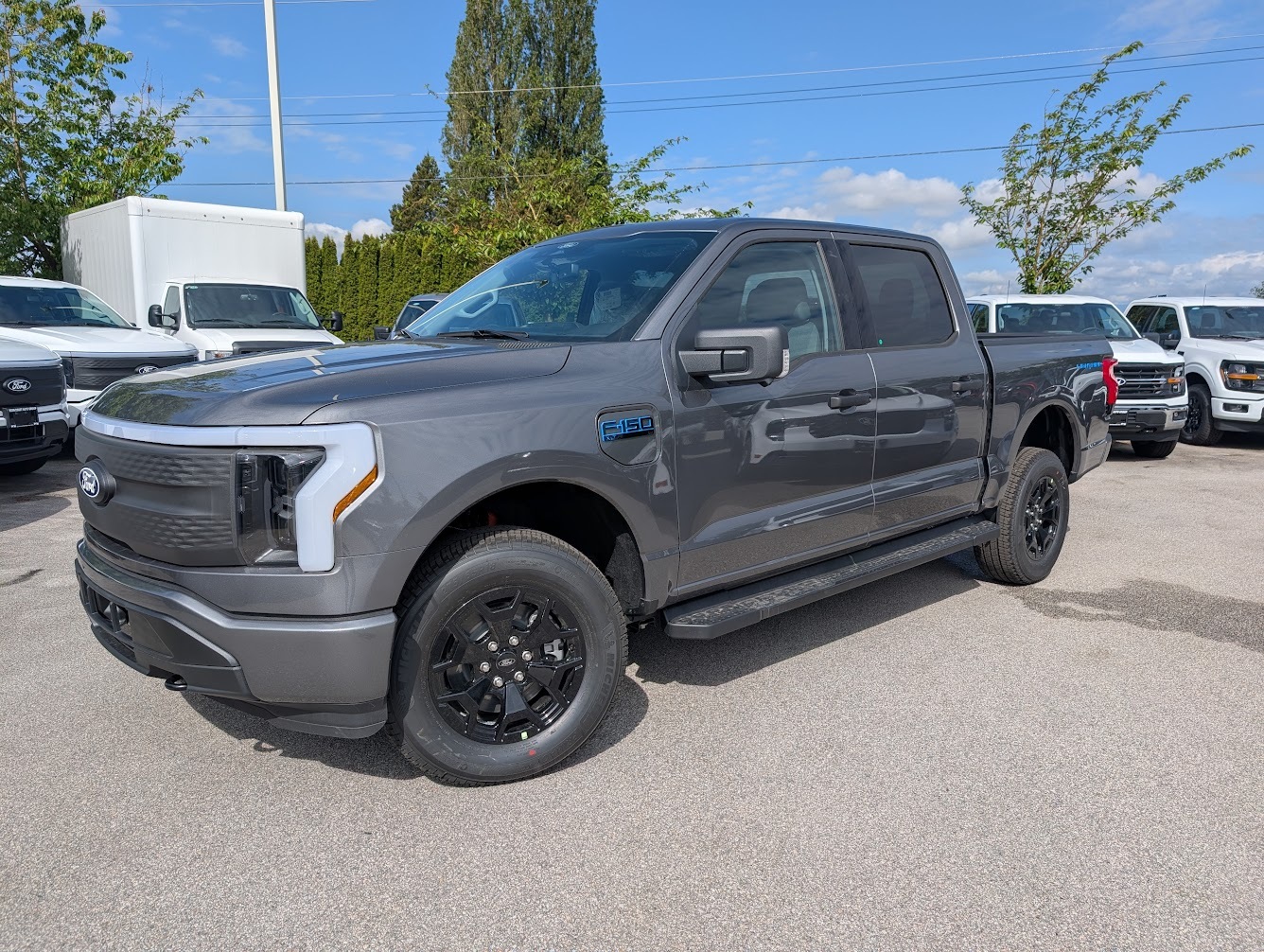2025 Ford F-150 Lightning XLT - Standard Range Battery, Spray-in Bedliner