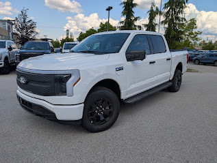 2025 Ford F-150 Lightning XLT - Standard Range Battery, Spray-in Bedliner