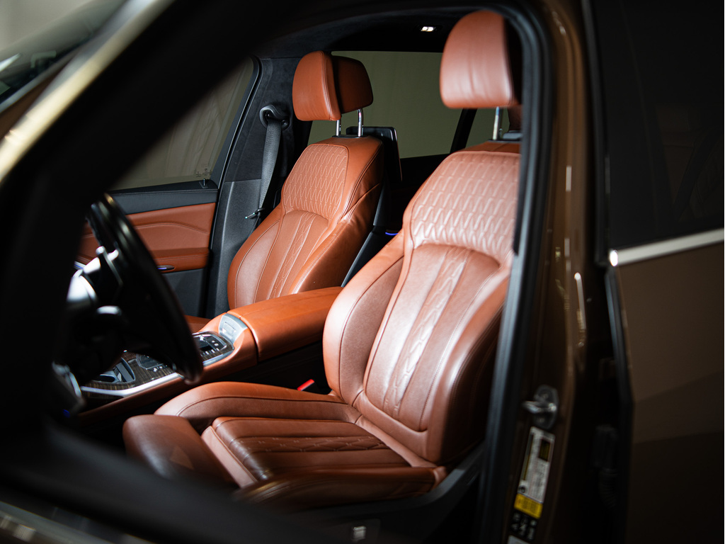 2019 BMW X7 xDrive50i, Toronto, Cash
