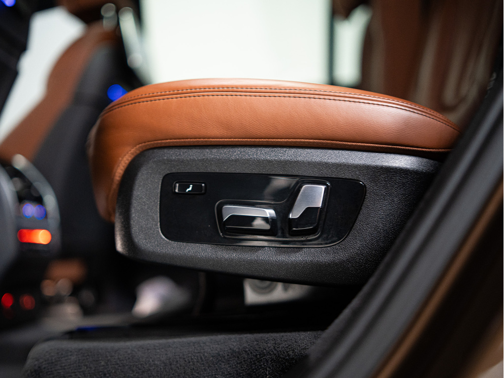 2019 BMW X7 xDrive50i, Toronto, Cash