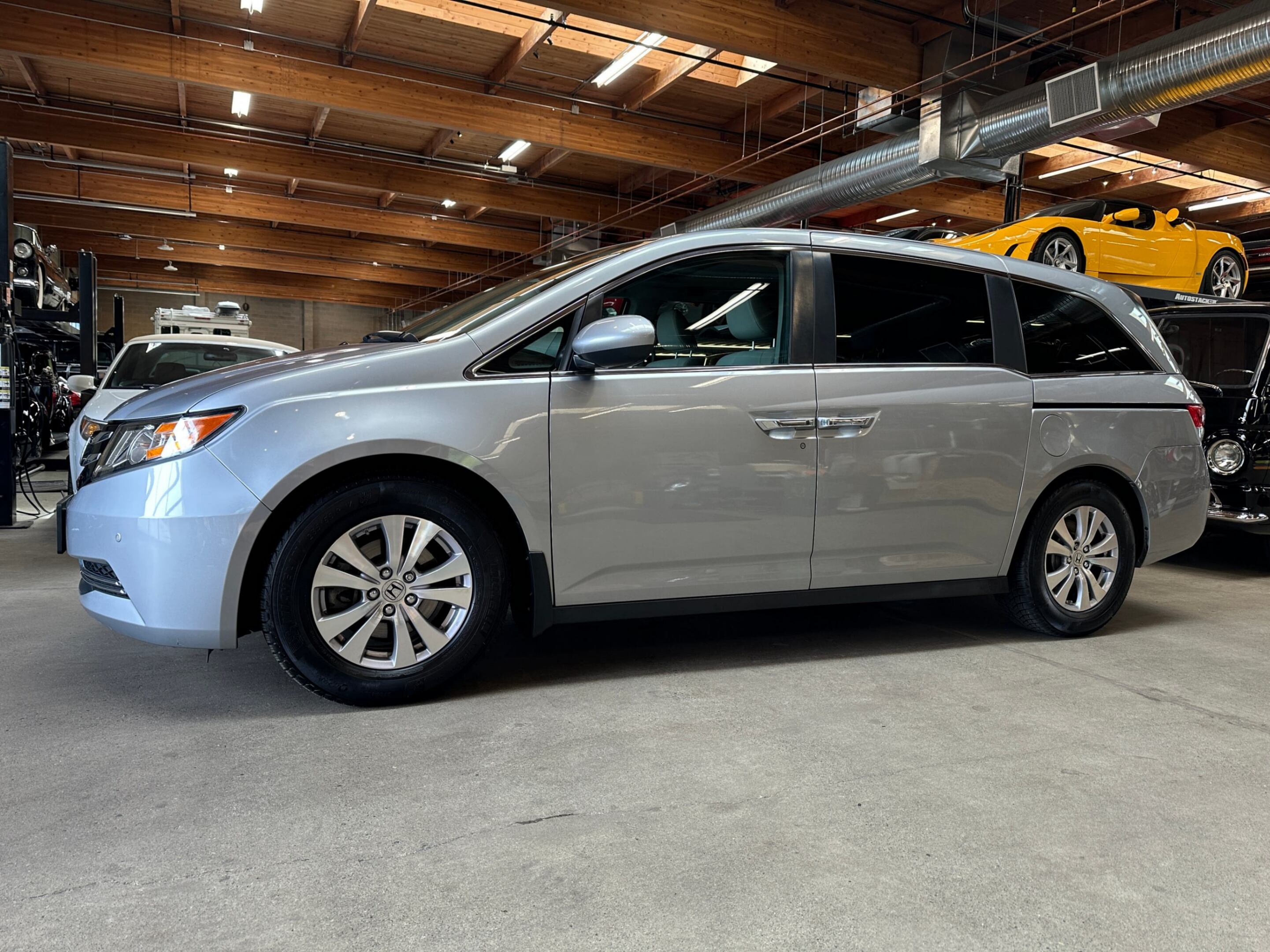 2016 Honda Odyssey EX-L With Navigation