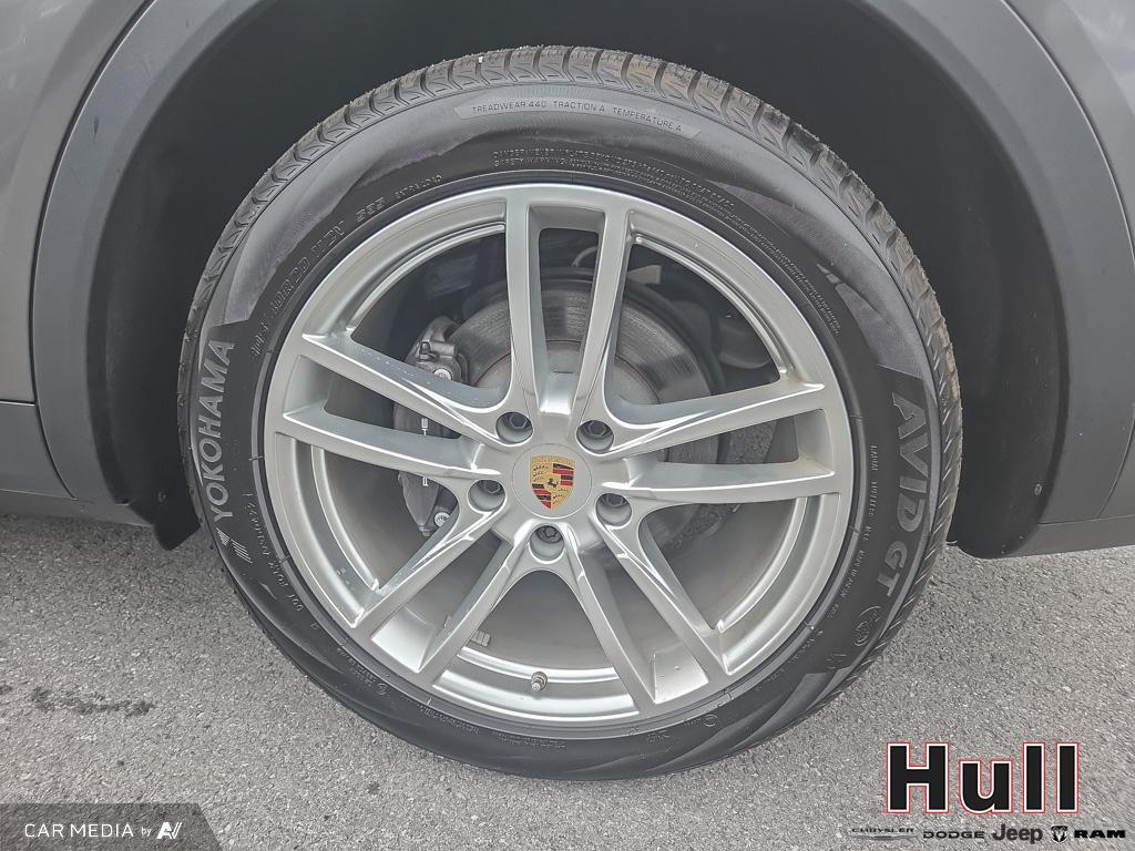 2023 Porsche Cayenne Platinum Edition, Toronto, Cash
