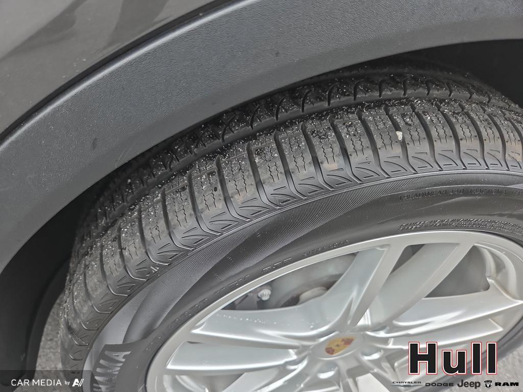2023 Porsche Cayenne Platinum Edition, Toronto, Cash