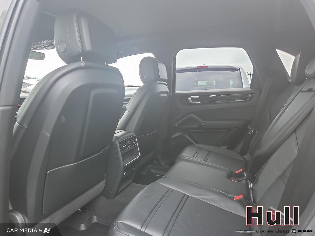 2023 Porsche Cayenne Platinum Edition, Toronto, Cash