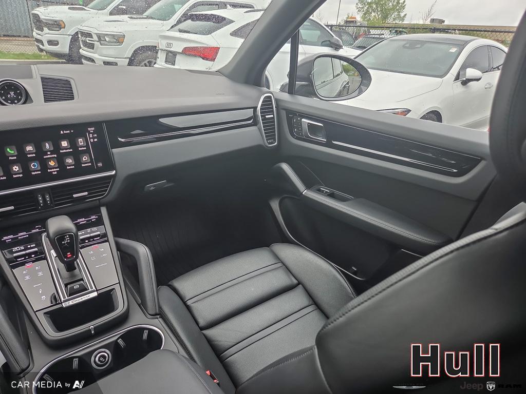 2023 Porsche Cayenne Platinum Edition, Toronto, Cash