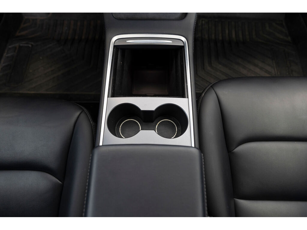 2021 Tesla Model 3 Standard Range, Vancouver, Cash
