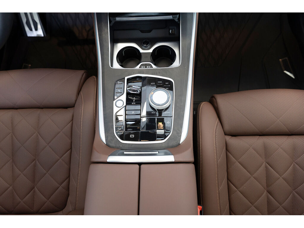 2024 BMW X5 PHEV xDrive50, Vancouver, Cash