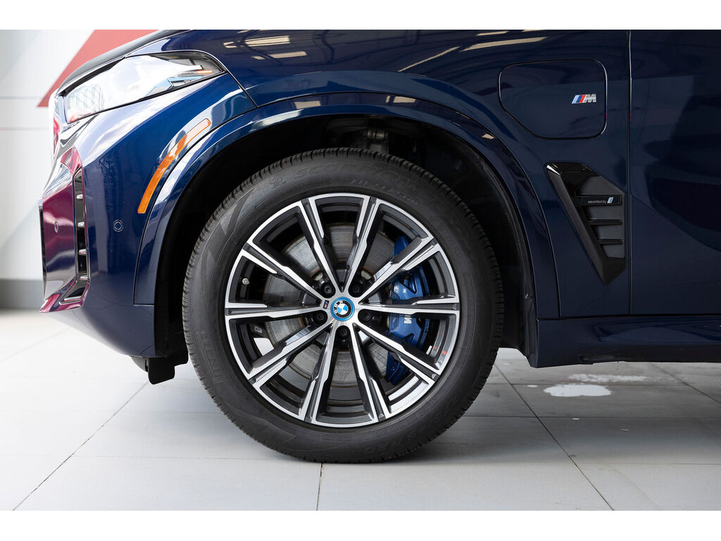 2024 BMW X5 PHEV xDrive50, Vancouver, Cash