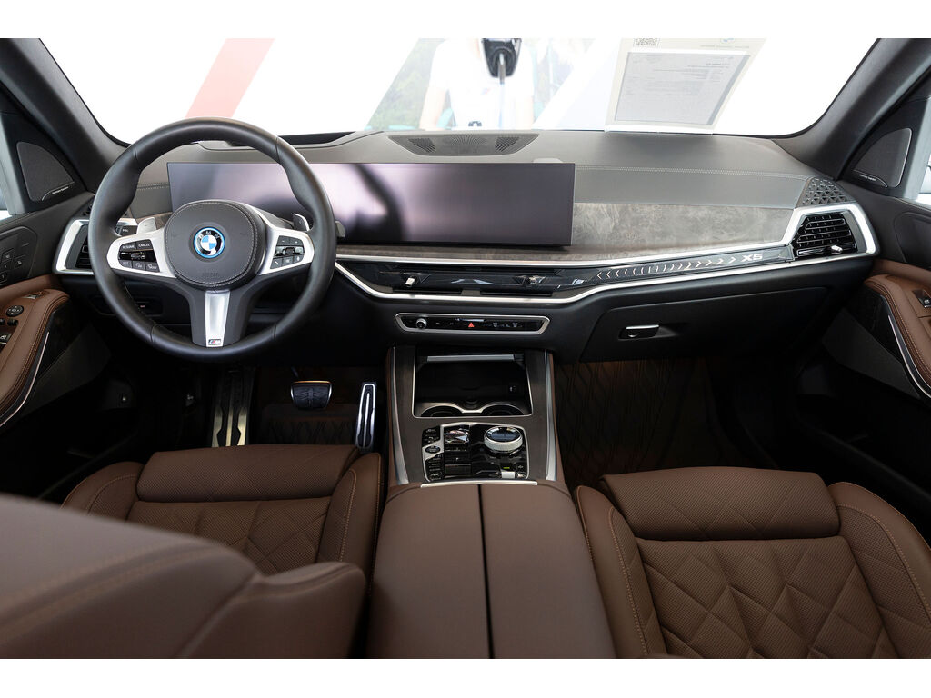 2024 BMW X5 PHEV xDrive50, Vancouver, Cash