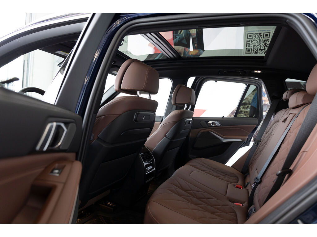 2024 BMW X5 PHEV xDrive50, Vancouver, Cash