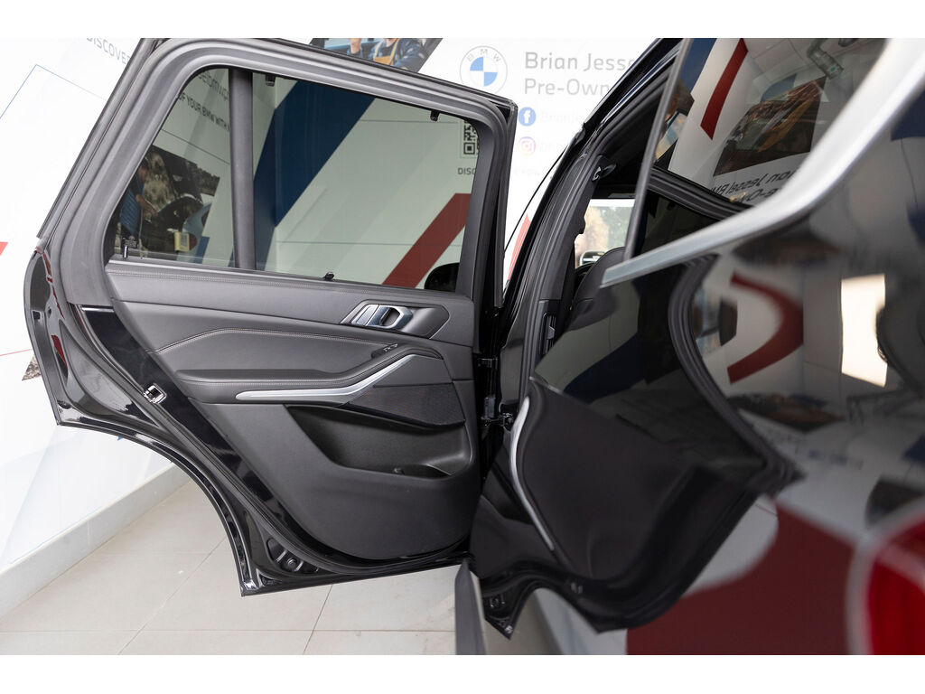 2022 BMW X5 xDrive40i, Vancouver, Cash