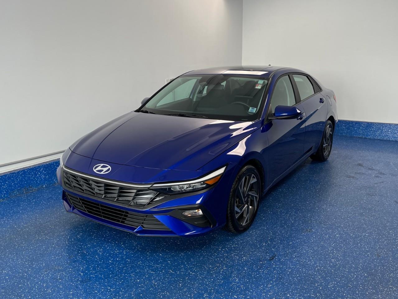 2024 Hyundai Elantra Sunroof and Tech Pkg Preferred | No accidents | Za