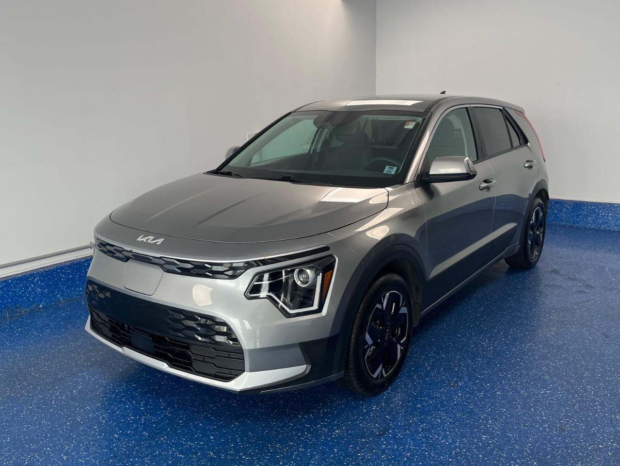 2024 Kia Niro EV EV Wind | Pass the Gas Station | Zacks
