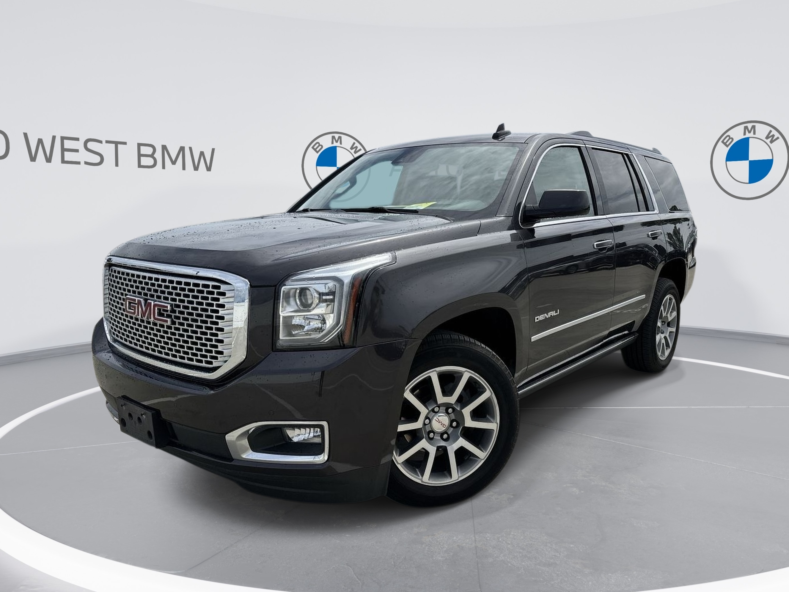 2017 GMC Yukon | Low KM