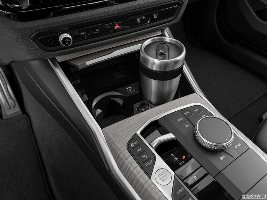 2025 BMW 330i xDrive, Vancouver, Cash