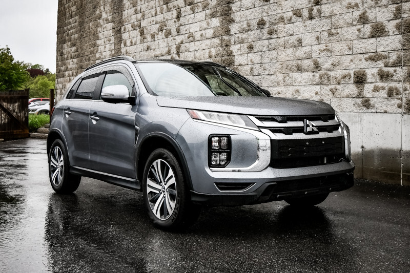 2024 Mitsubishi RVR GT AWC  • SUNROOF • HEATED LEATHER • POWER SEAT