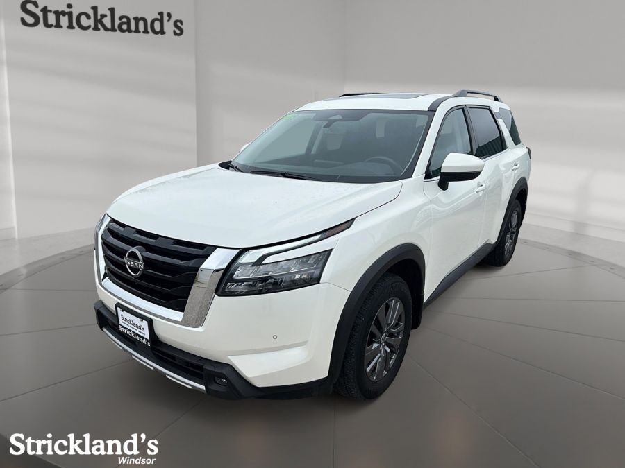 2024 Nissan Pathfinder SV AWD-3ROW 
