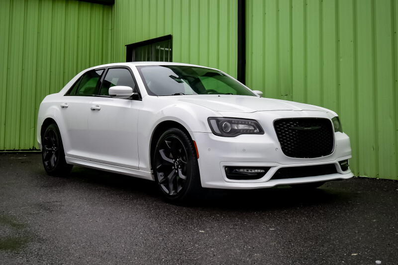 2022 Chrysler 300 Touring L  • NAV • HEATED LEATHER • REMOTE START