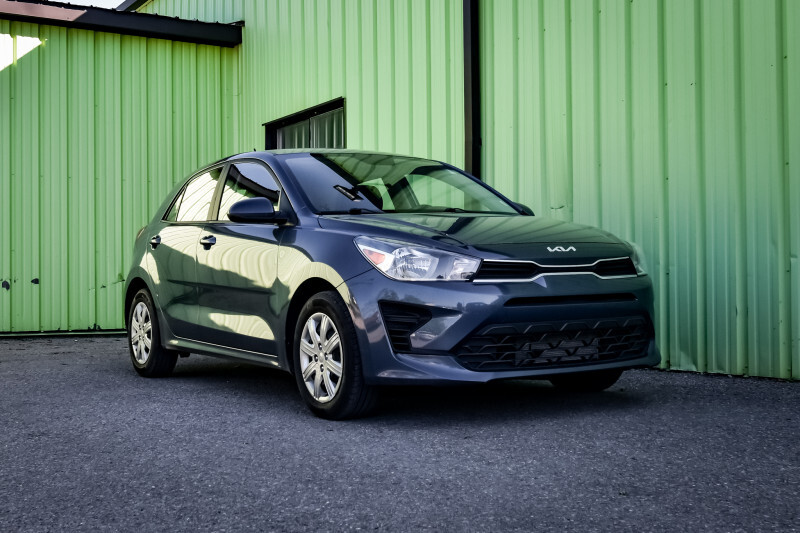 2022 Kia Rio 5-door LX+  - Apple CarPlay -  Android Auto - $129 B/W