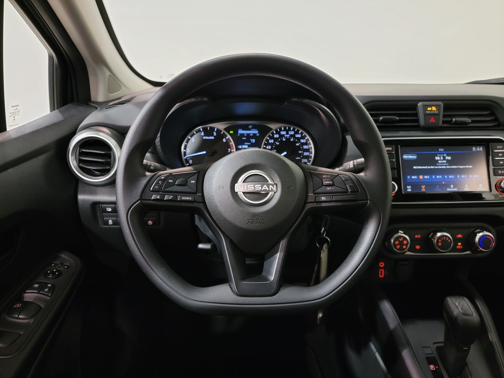 Nissan Versa 2024