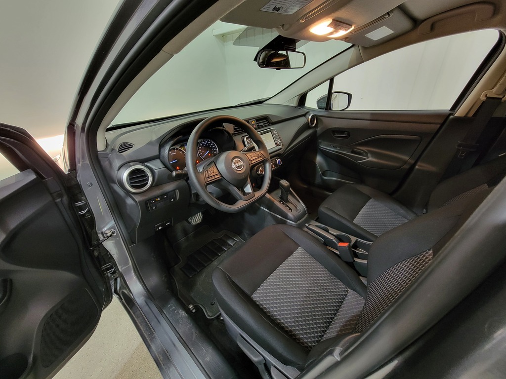 Nissan Versa 2024