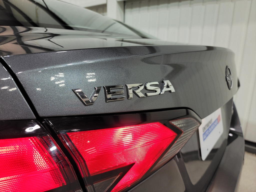 Nissan Versa 2024