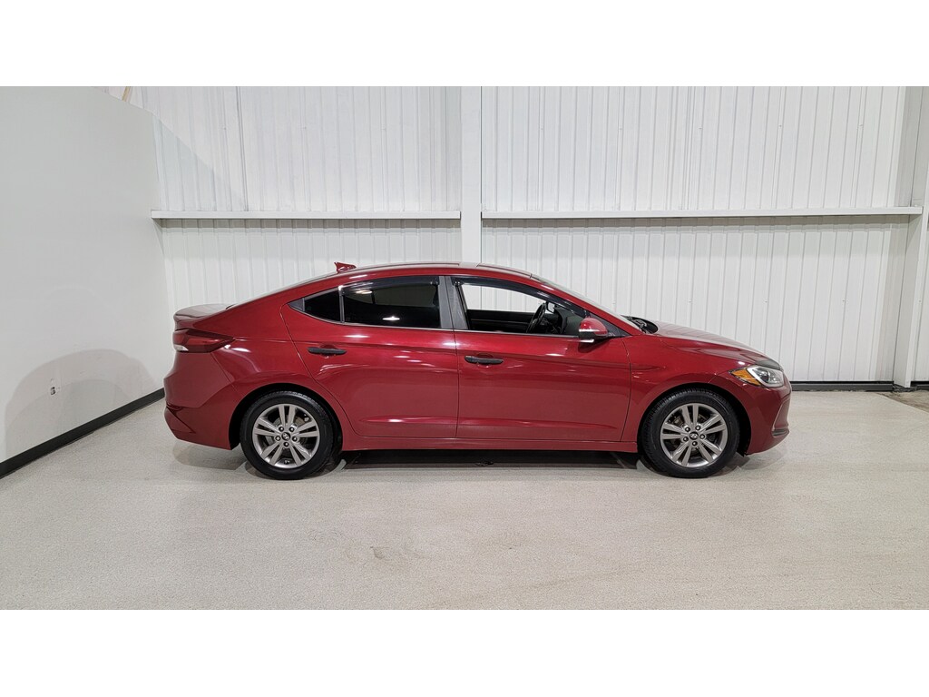 Hyundai Elantra 2017