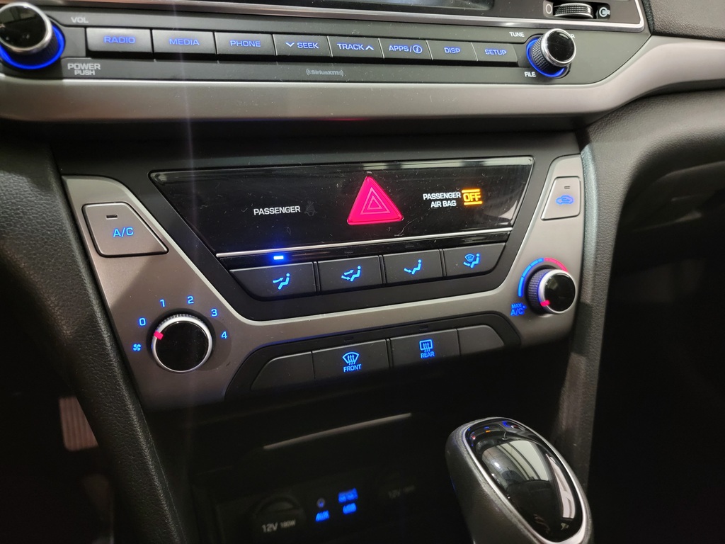 Hyundai Elantra 2017