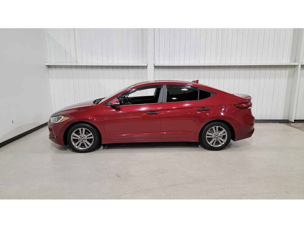 Hyundai Elantra 2017